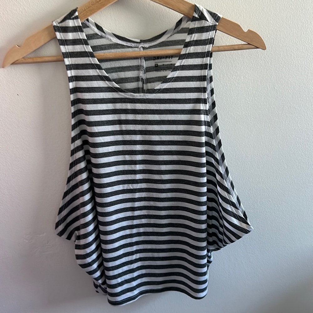 Women's Nike Tank - Picture 1 of 7
